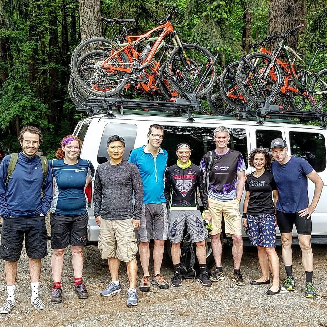 group of mountain bikers Seattle